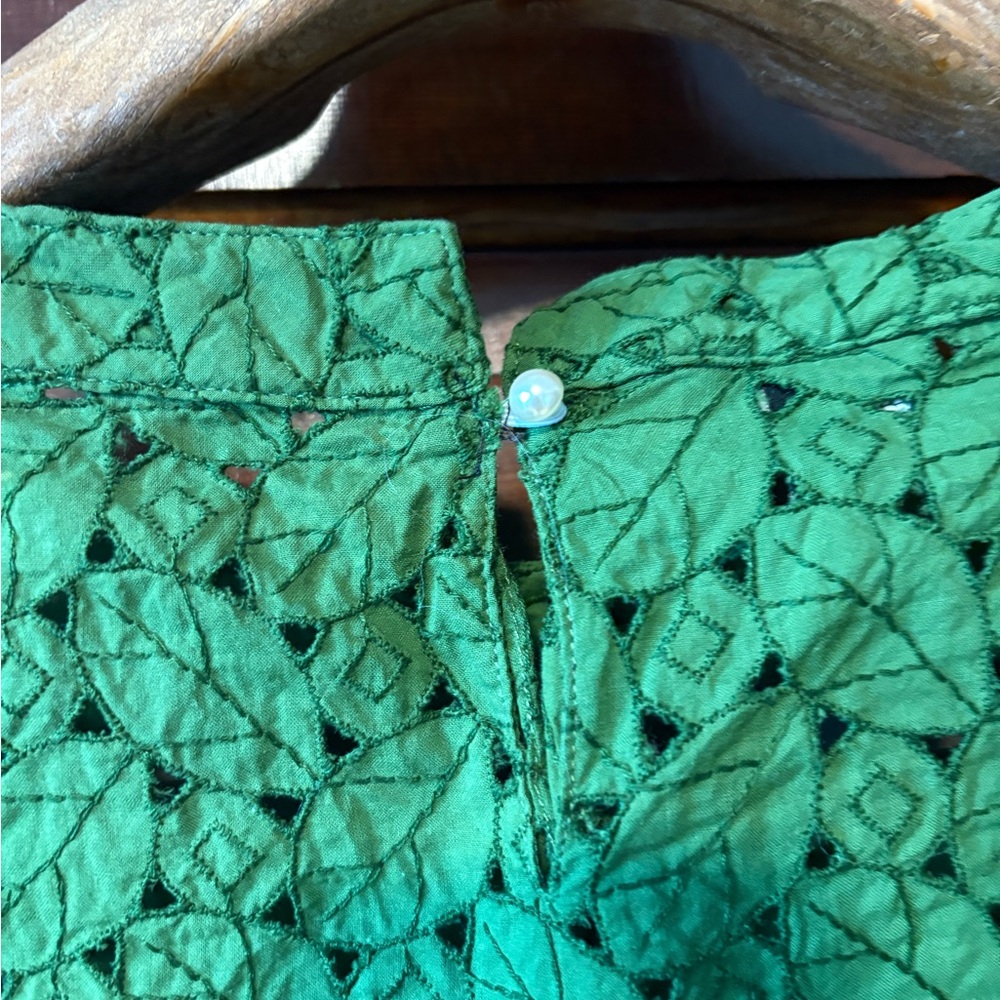 Talbots Vibrant Green Lace Blouse - Picture 5 of 6